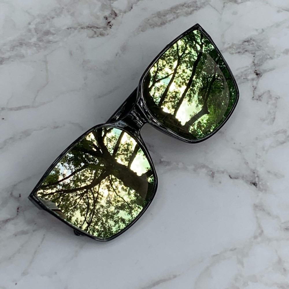 💙Sunglasses| Green lens sunglasses